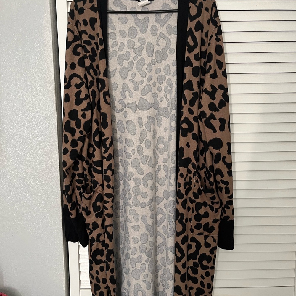 HEIMISH USA Black and Brown Leopard Patterned Cardigan